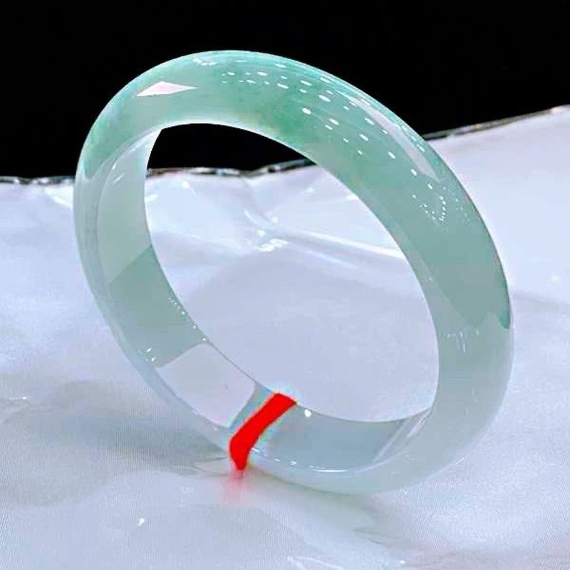 Myanmar , Natural Ice Jadeite  - Lighting ulasan dan harga