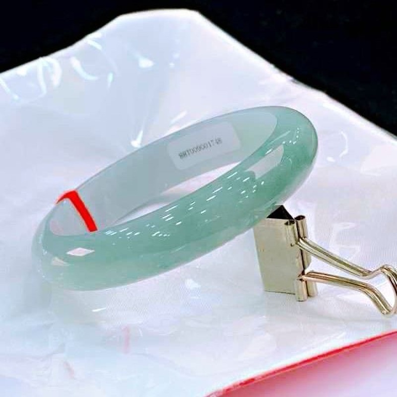 Myanmar , Natural Ice Jadeite  - Lighting ulasan dan harga